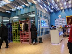 -Swim斯卫姆国际儿童游泳中心(红博中央公园店)