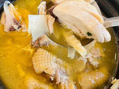 -品鲜村农家菜·阳澄湖大闸蟹(总店)