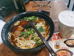 -李先生牛肉面大王(北京站售票厅餐厅)