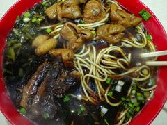 -小龙大肉面馆
