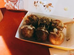 -六合夜市