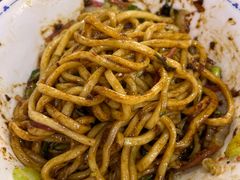 肉丁小碗干炸炸酱面-海碗居(牡丹园店)
