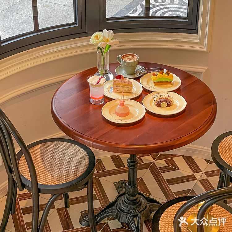 法式浪漫🌹杭州氛围感餐厅🍴会一直去…