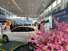 -南充通源宝马4S店(高坪店)