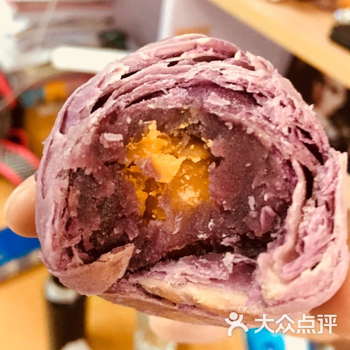 鲍师傅紫薯鸳鸯酥图片-北京小吃面食-大众点评网