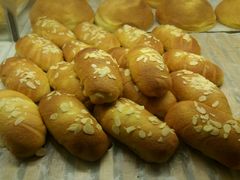 -BreadTalk面包新语·烘焙蛋糕(中心书城店)