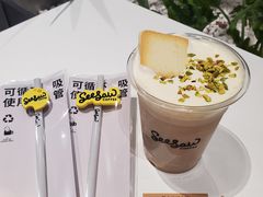 芝士丝绒拿铁-Seesaw Coffee(环贸iapm店)