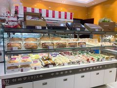 面包甜点陈列柜-凯司令(蒙自路店)