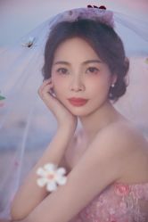 -花里花间摄影工作室