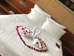 -三亚湾海居铂尔曼度假酒店