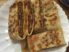 -溢心园香河肉饼总店