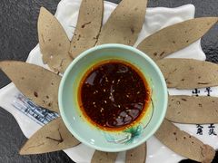 -撒拉人家.酸菜牦牛肉火锅