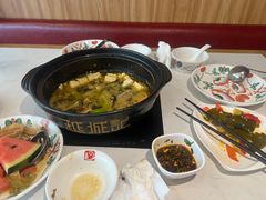 -越城记黑鱼煲(万达店)