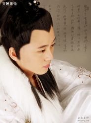 -九月鹰飞汉服摄影工作室