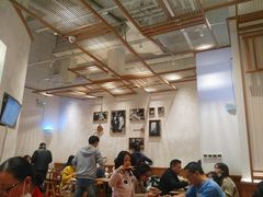 大堂-小满手工粉(上海月星环球港店)