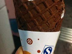 -全家便利店(襄阳南路店)