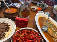 -琥珀老六龙虾(四里河店)