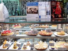 面包甜点陈列柜-Perma Café樸門(五羊店)