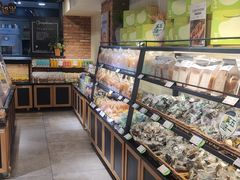 -皇冠幸福里动物奶油生日蛋糕(宗关地铁店)