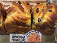 -TOUCH泰奇(奉贤宝龙城市广场店)