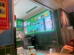 -费大厨辣椒炒肉(太平老街店)