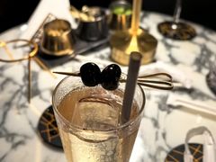 -OZONE 顶楼酒吧(香港丽思卡尔顿酒店)