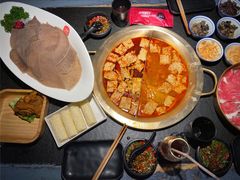 -九鼎轩脆毛肚火锅(南京东路店)