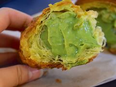 抹茶可颂-Top Impression Bakery Wolli Creek