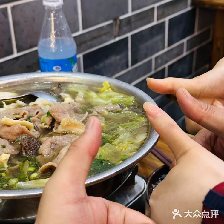 朋友非拽着我去吃跷脚牛肉!没想到这么惊艳!!