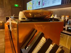 -星巴克(杭州临平银泰城B1店)