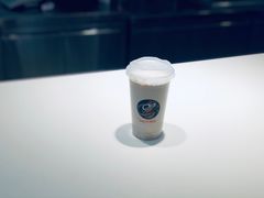 拿铁咖啡-CoCo都可(恒隆456店)