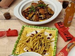 -肥肥虾庄·金牌油焖大虾(东湖欢乐谷店)