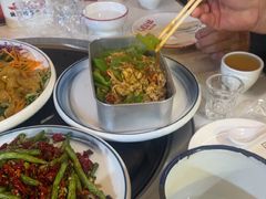 -人民公社铁锅炖·东北菜(卫国道店)