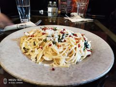 奶油罗勒鸡肉意面-萨尔瓦多Salvador's
