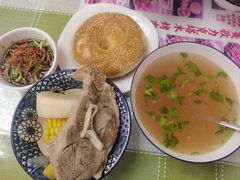-園丁烤肉缸子肉