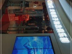 -龙格亲子游泳·水育早教运动中心(绿宝中心)