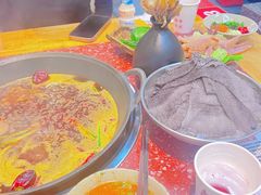 -赵美丽·重庆社区火锅·直营店(火车东站·中豪国际店)