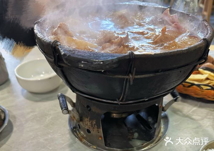 范贤光鸡公煲(平乐园总店)图片