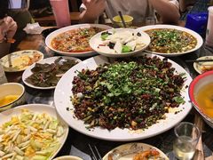 -江湖黑大兔(杨家坪店)