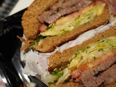-The Habit Burger Grill 哈比特汉堡(复兴soho店)