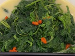 -五谷芳乳鸽王(海景店)