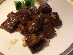 芥末牛肉粒-唐阁(香港朗廷酒店)
