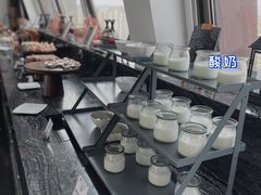 -三亚湾海居铂尔曼度假酒店