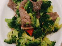 w西兰花炒牛肉-大咀港式茶餐厅(恒泰店)