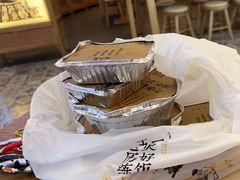 -煲仔皇腊味煲仔饭(经四万达店)