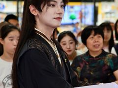 -宝龙城(杭州滨江店)