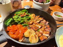 JEJU银鱼酱铁锅猪颈肉-BELLOCO倍乐(静安店)