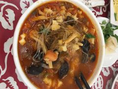 -秦香陕西食府(华贸天地店)