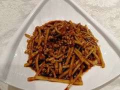鱼香肉丝-老半斋(福州路店)