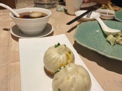 蟹粉生煎-成隆行·蟹王府(九江路店)